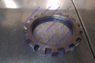 Гайка оси балансира маз